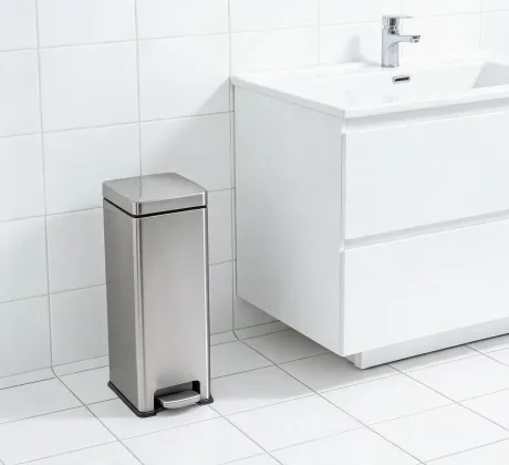 Slim step can