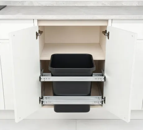 Pull-out cabinet organizer